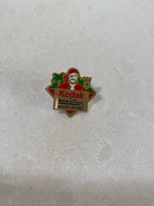 Vintage Kodak EuroDisney Adventureland collectors pin 1992