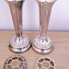 Pair of vintage Lanthe England silver plated flower bud vases