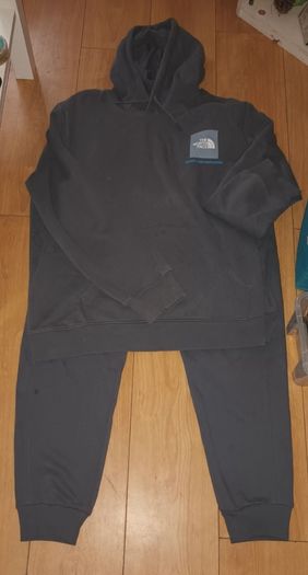 The northface tracksuit