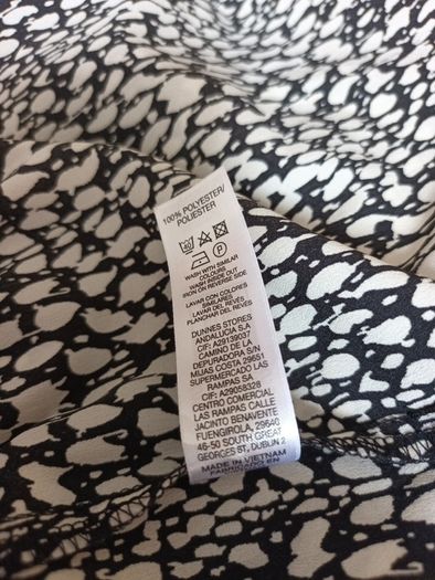 Dunnes  Dress. S. M - 40-42.  New - No Tag.