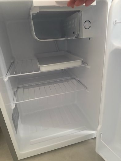 LOGIK mini fridge