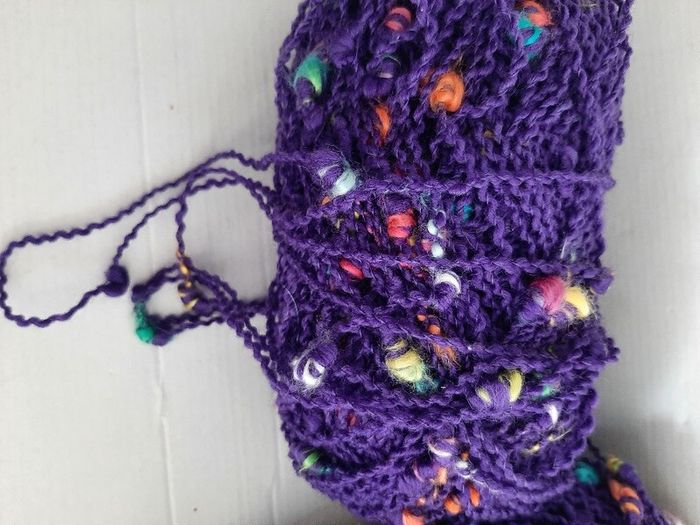 New vintage yarn 100g