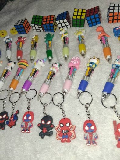 toys