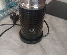 Nespresso milk frother