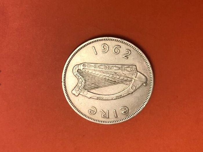 Half Crown from 1962, Irish Hunter,Free Post