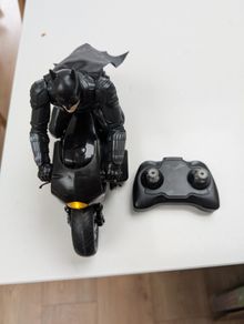 DC Comics The Batman Batcycle RC