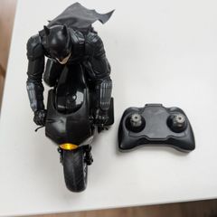 DC Comics The Batman Batcycle RC