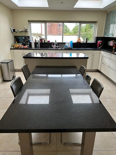 SieMatic Kitchen with Granite Worktops and Appliances