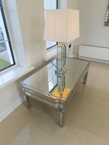 Coffee Table/Lamp