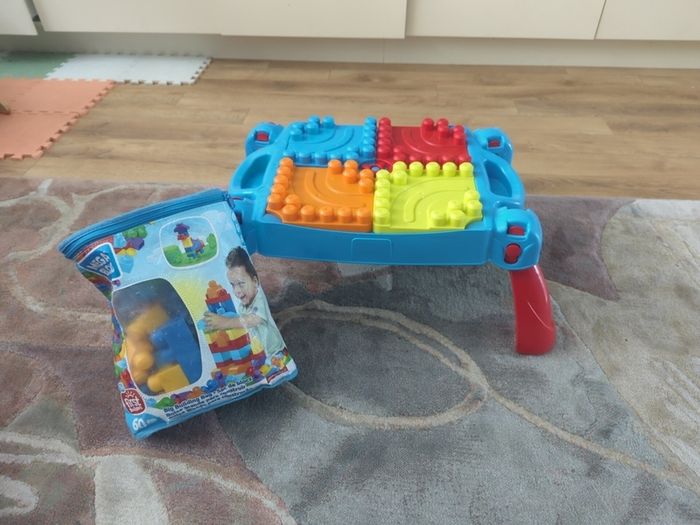 mega blocks table and some blocks