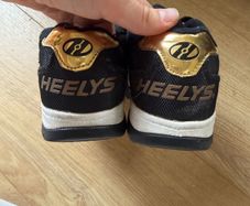HEELYS Shoes on a wheels, size UK12