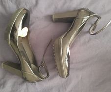Tods Mary Jane Shoes