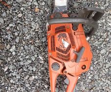 Husqvarna chainsaw  555