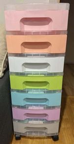 Pastel tower unit with wheels