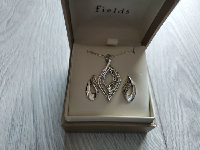 FIELDS silver necklaces and earrings