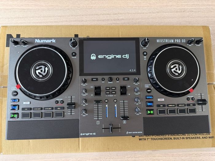 Numark Mixstream Pro Go Standalone DJ Controller  Like New / Boxed