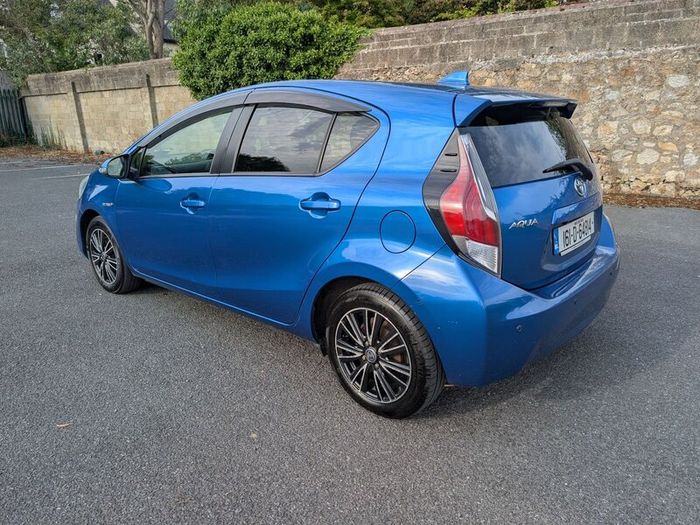 Toyota Aqua 2016
