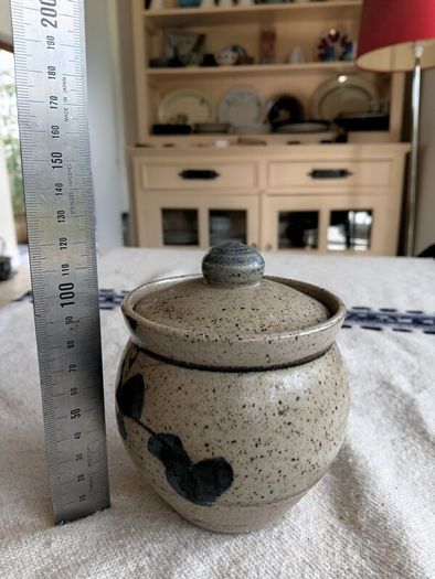 Geoffrey Healy pot