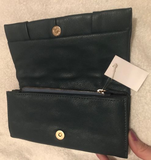 Green Mavi wallet