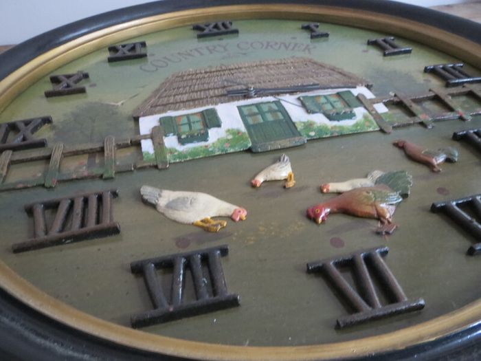Country Corner Wooden Clock