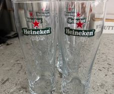 pub glasses