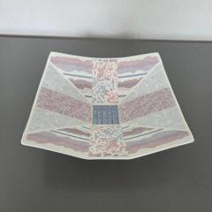 Wedgwood Pastel Strata Square Dish