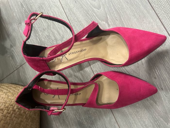 high heels shoes