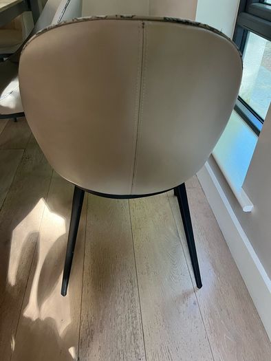 dining chairs - set of 6 (2 carvers and 4 dining chairs)