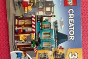 Lego instruction book for 31105 Creator 3-in-1 town house