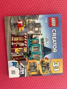 Lego instruction book for 31105 Creator 3-in-1 town house