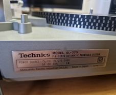 technics sl-220 automatic turntable system