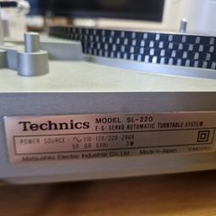 technics sl-220 automatic turntable system