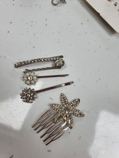 Earrings 3 sets for 5euro