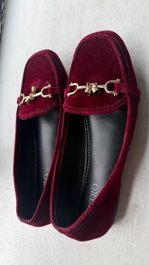 Velvet loafers for women