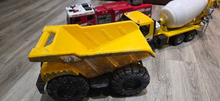 Mixer truck, Fire truck and Dump truck