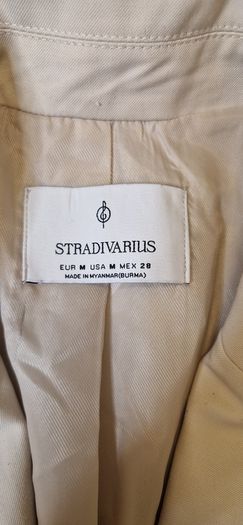 Stradivarius Belted Blazer - M
