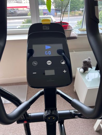 DOMYOS EL 540 Self Powered Smart Elliptical Trainer
