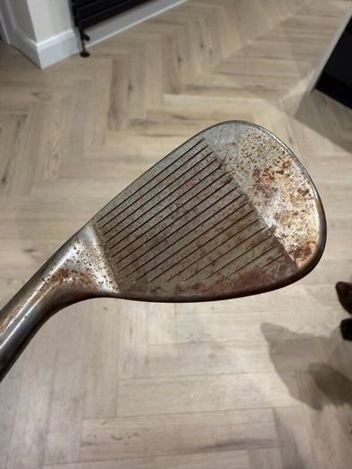 Tour raw 46f sm11 vokey wedge