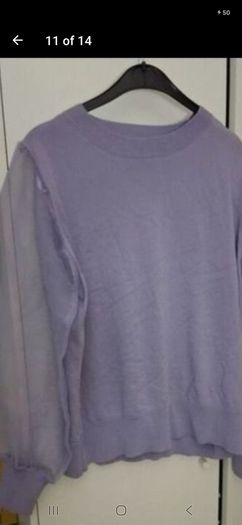 Tops 2 each different sizes
