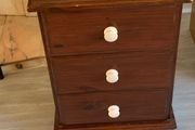 bed side locker