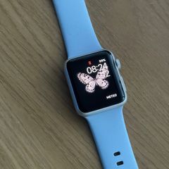 Apple Watch series 1 with box and 5 straps