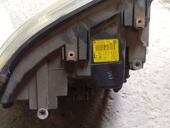 vw transporter headlights