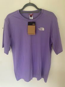 The North Face ladies t-shirt - size M new with tags