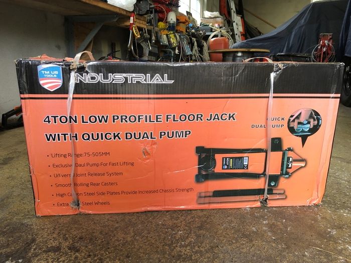 4 Ton Low Profile Trolley Jack
