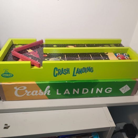 Classic Vintage The Games Club Crash Landing Wood Tabletop Skill Pushing Game 2016 approx 34 cms