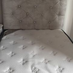 Single bed and single mattress