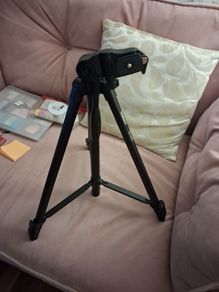 Camera tripod