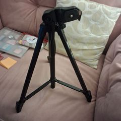 Camera tripod