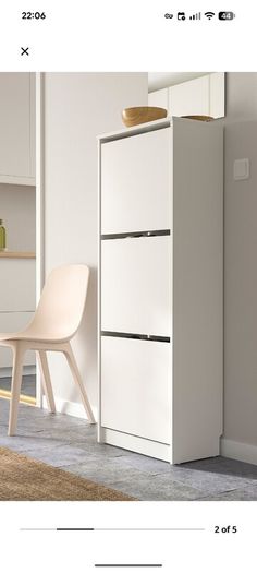 Shoe cabinet