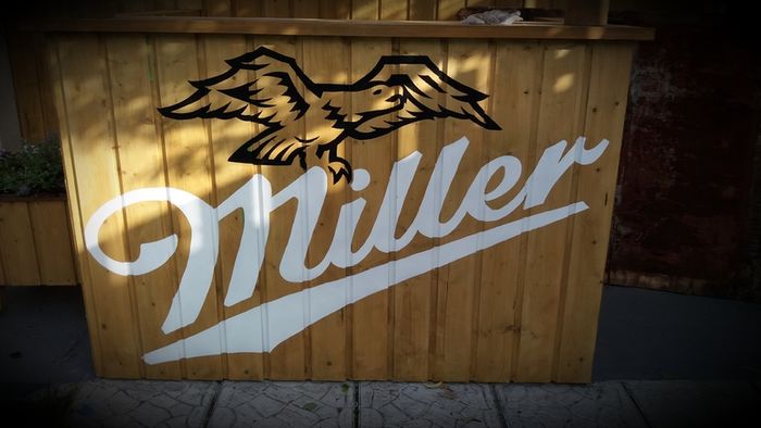 Garden Bar - Art & Signwriting
